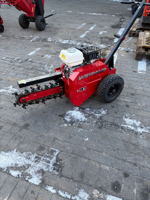 Wynajem minikoparki łańcuchowej Weibang BTR 126H