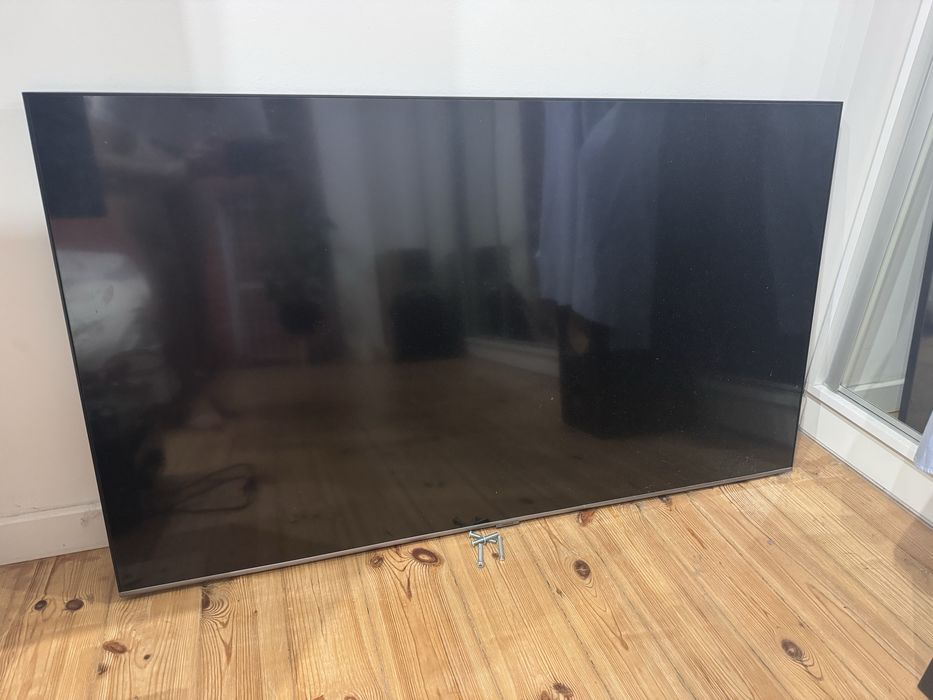 Samsung pod kosole QLED 55" Q75T 4K 120Hz HDMI 2.1 – stan idealny