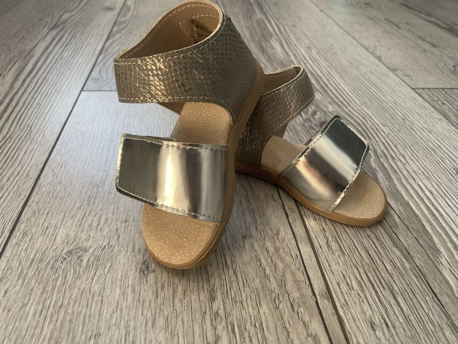 Sandały Family Slippers 23 nowe!