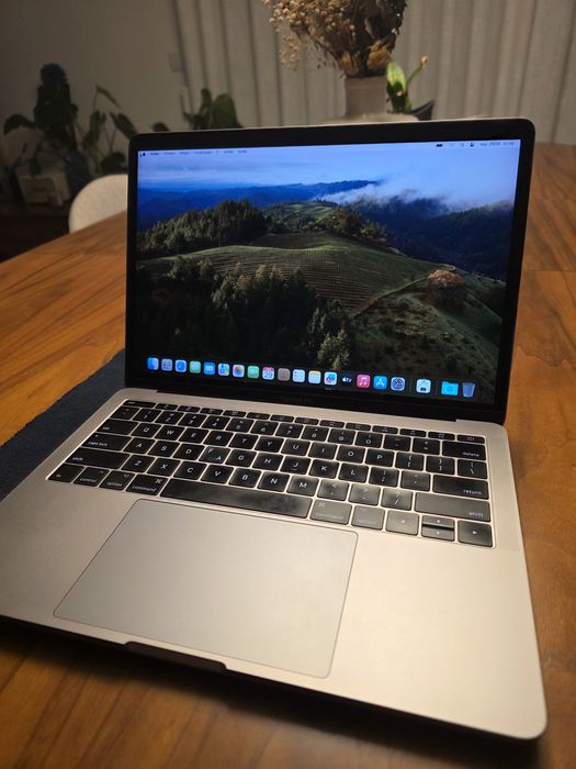 MacBook Pro 2017 8GB 256GB, 2015 8GB 1TB, 2012, Retina. Troca/retoma