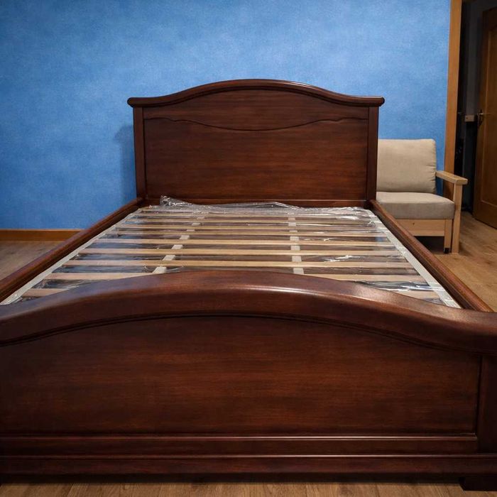 Cama de solteiro "vintage-style"