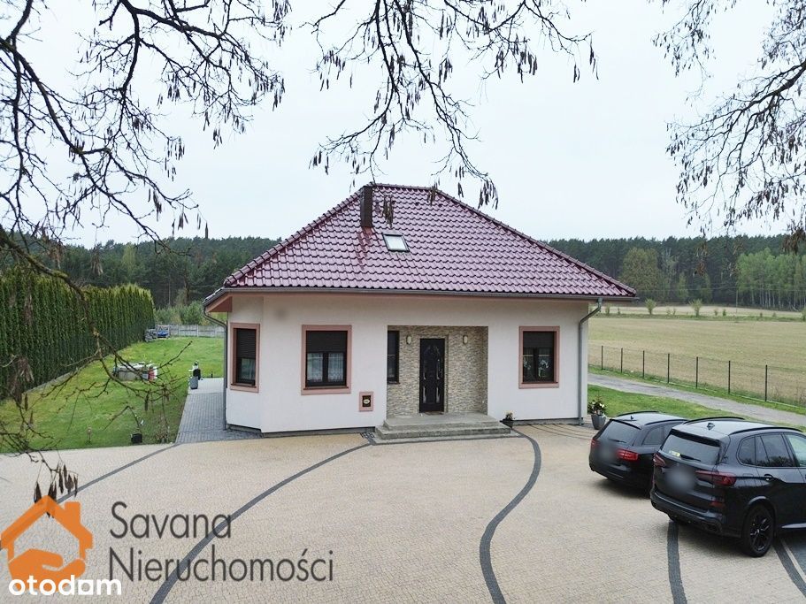 Przestronny dom wolnostojący z dużą działką