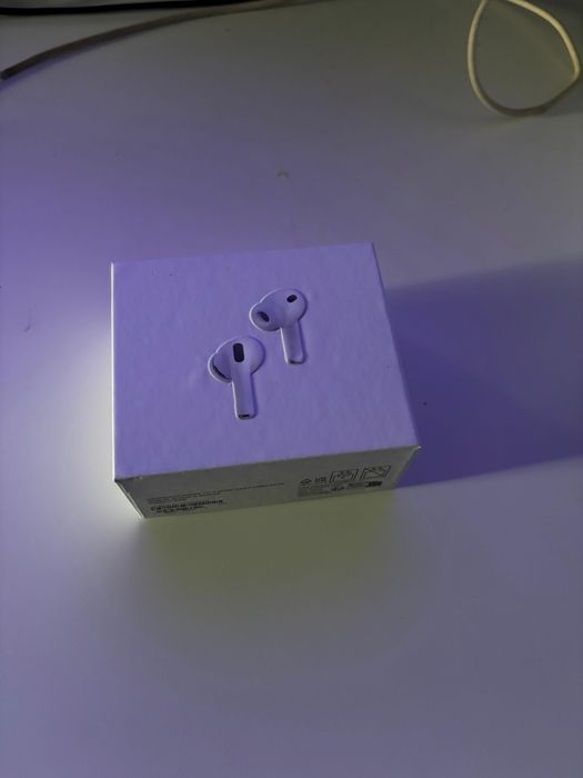 Apple AirPods 3 Pro