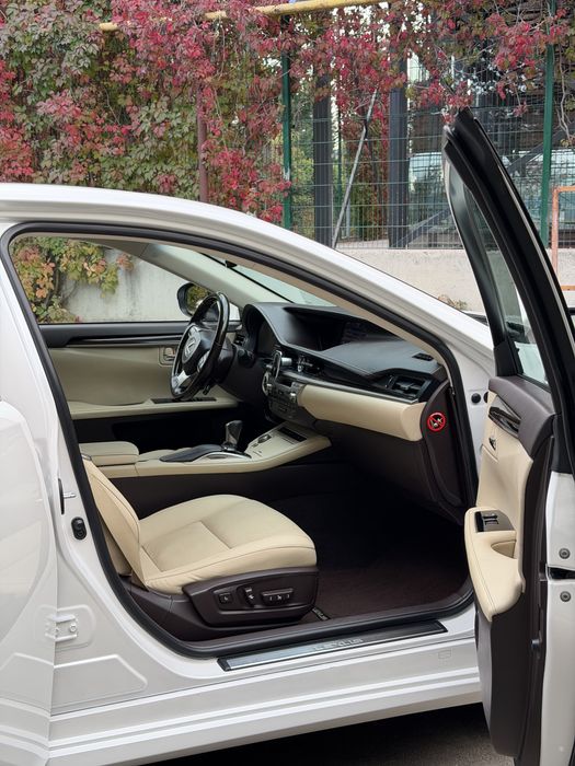 Lexus es 300h 2015