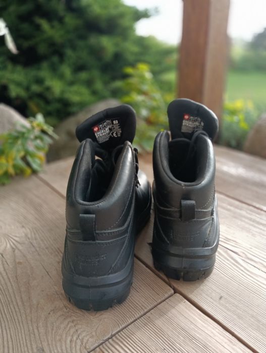 S3  93712 Strauss buty