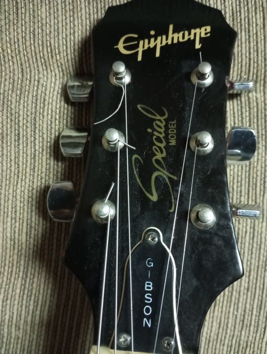 Guitarra eletrica