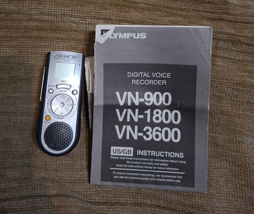 Диктофон Olympus VN-900