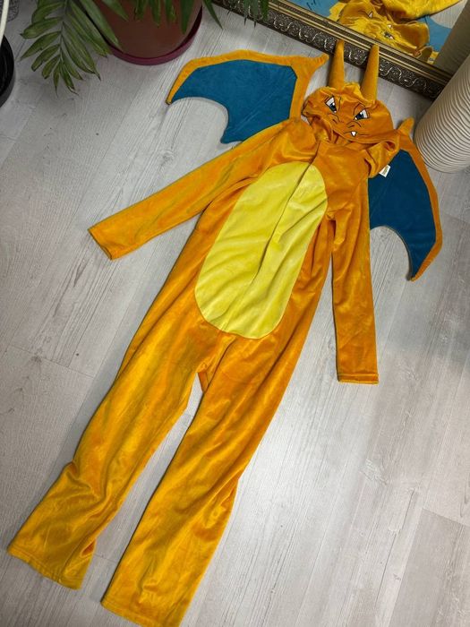 Новорічний костюм дракона , покемона, з крилами