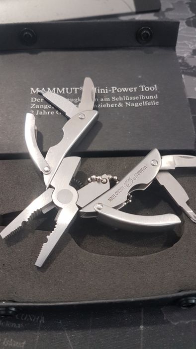 Mini Multi-tool de porta-chaves