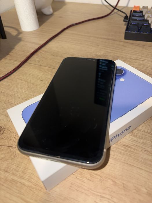 Iphone 11 64gb bialy