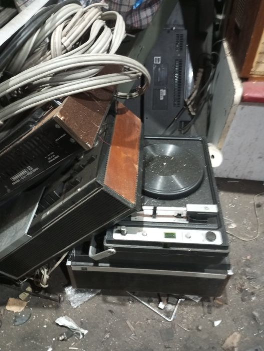 Шарманки ,радиа, с прошлого века.