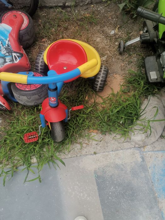 Triciclo de 3 rodas