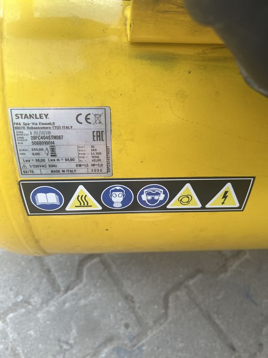 Kompresor Stanley 100L