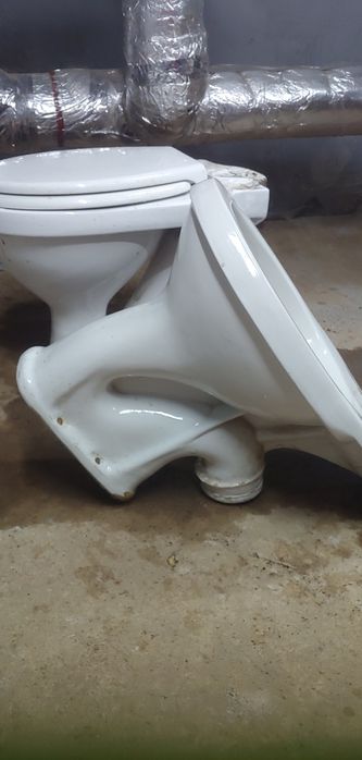 Унитазы бу один с бачком