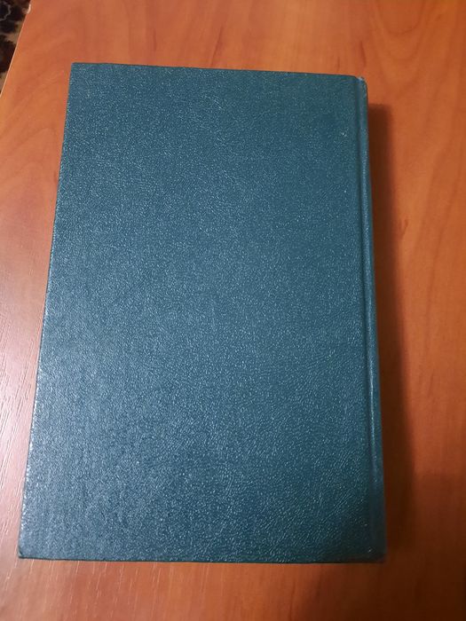 Продам сказки, сказки.