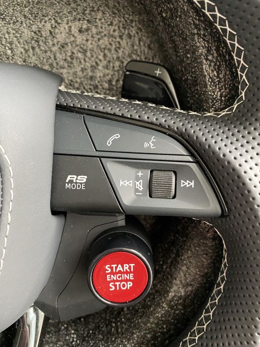 Спортивне кермо Audi RS5 / RSQ7 / RSQ8 Підігрів керма Карбон