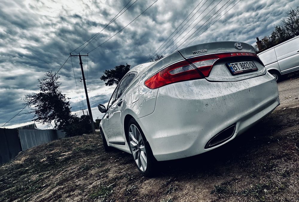 Hyundai AZERA 3.0 2013