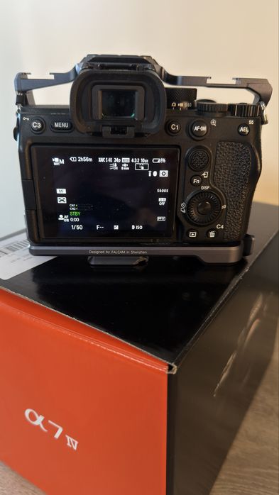 Sony A7IV e lentes Sony FE 24 F1.4GM + lente Tamron 17-28mm F2.8 + falcon cage
