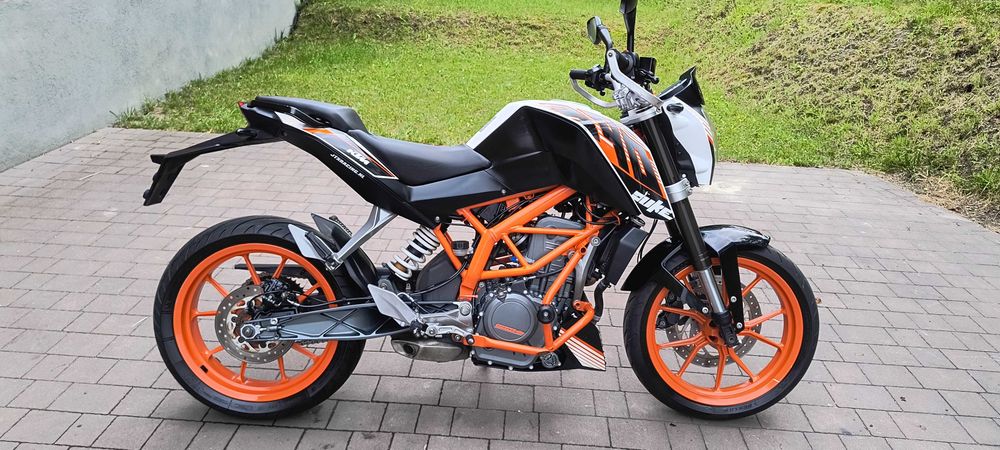 KTM DUKE 390 ABS kat. A 2 Oryginał pełen serwis do końca KODO motocykle raty transport