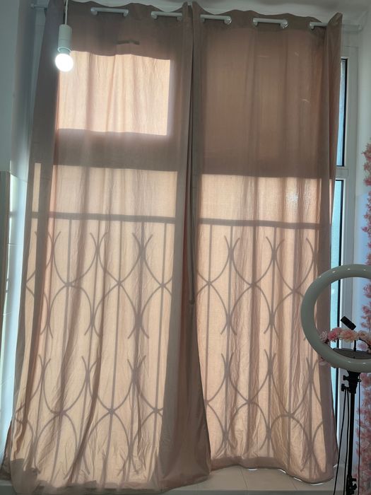 Zasłony różowe zasłony