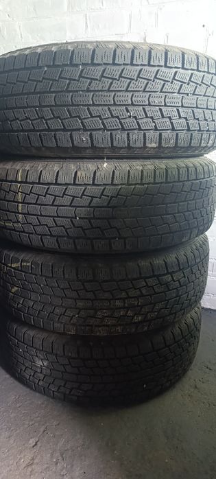 Резина Диски 215/70 r15  5*114,3