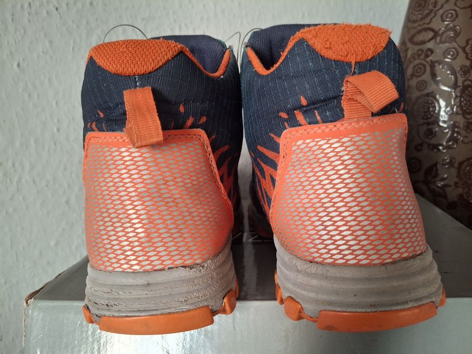 VADO  Gore-Tex  wysokie trekkingi damskie 39
