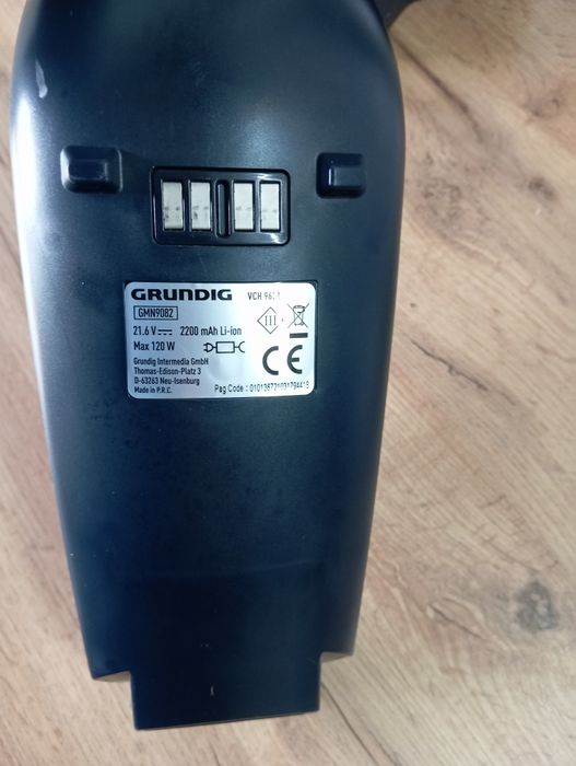 Пилосос акумуляторний 2 в 1 GRUNDIG 21,6V (пилососи)