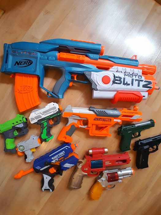 Бластер Nerf,іграшкові автомати