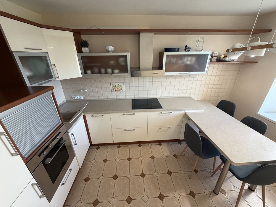Продам 3 ком р-н Рокоссовского Голливуд Є-відновлення