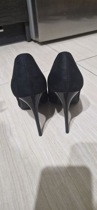 Eleganckie szpilki butik