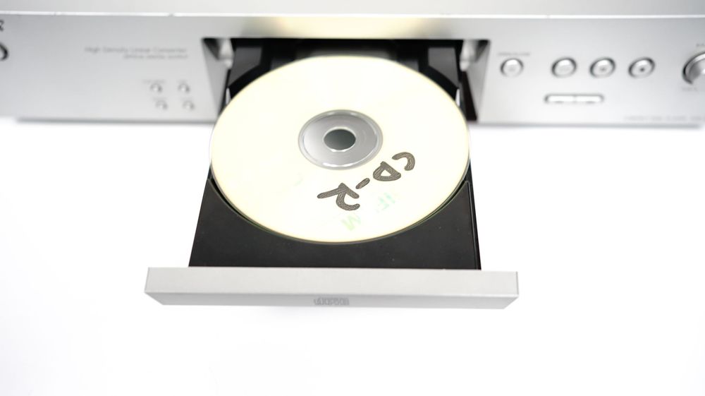 Odtwarzacz CD SONY CDP-XE270 KSS-213C pilot