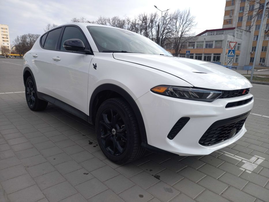 Dodge Hornet 2024 2.0 АТ (265 к.с) 4WD