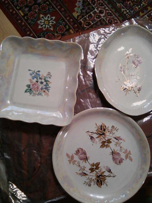 Блюда різні столові