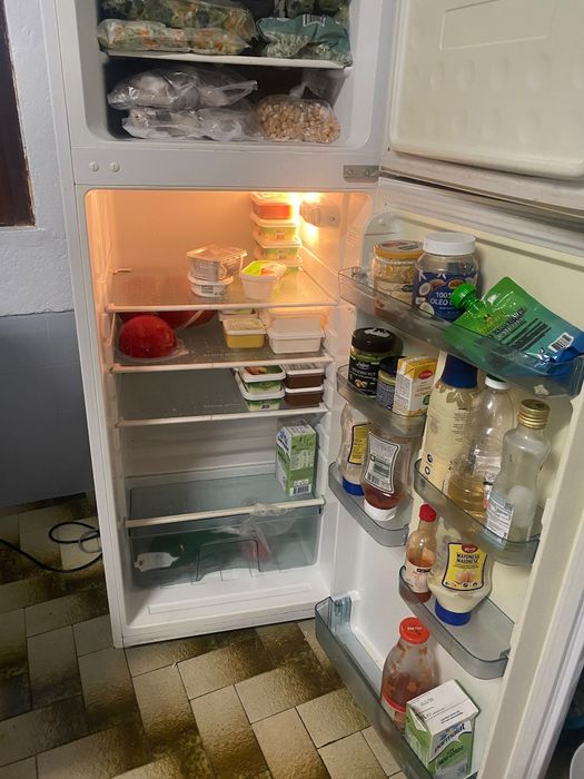 Frigorífico em bom estado