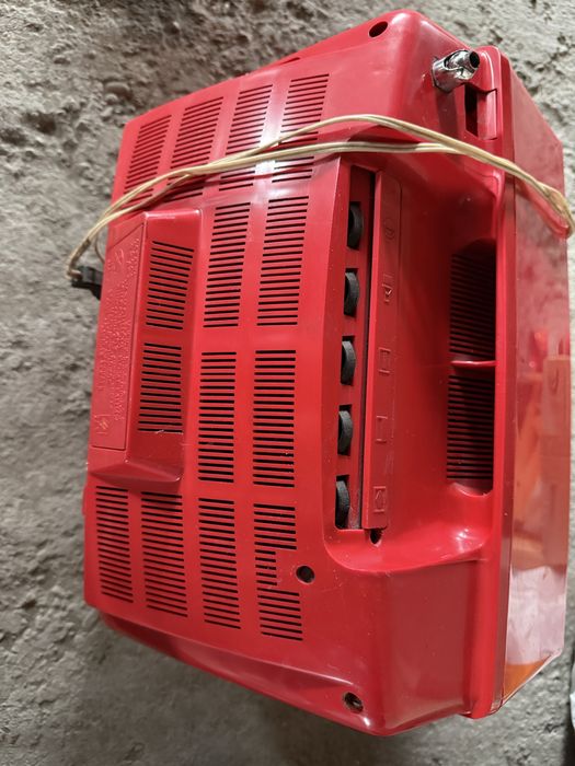 Zabytkowy Telewizor Junost 402 CRT / PRL