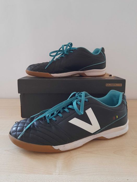 Buty halówki Victory roz.39