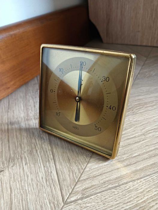 Termometr pokojowy stojący w metalowej obudowie lata 60/70 Sundo