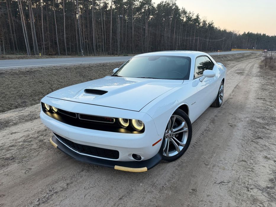 Dodge Challenger Dodge Challenger 5.7 HEMI 2020 rok manualna skrzynia biegów zamiana