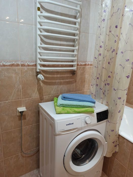 2-КІМНАТНА КВАРТИРА подобово, посуточно! Чернівці