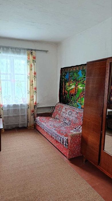 Терміново продається  будинок  по вул. Сосновського (Військове містечко дальній район)розглядаю продаж за сертифікат