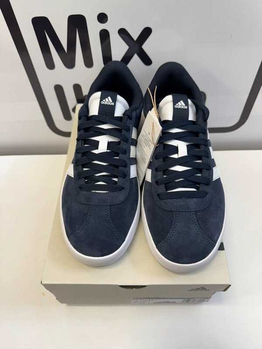Buty sportowe Adidas VL Court 3.0 roz 41 1/3