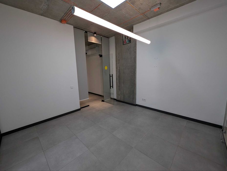 Продаж приміщення 395м2.,вул. В.Великого ЖК Америка Без комісії