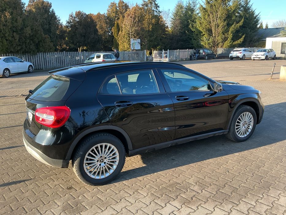 Mercedes GLA 180 Mod.2019r Salon Polska Poznań Antoninek-Zieliniec ...