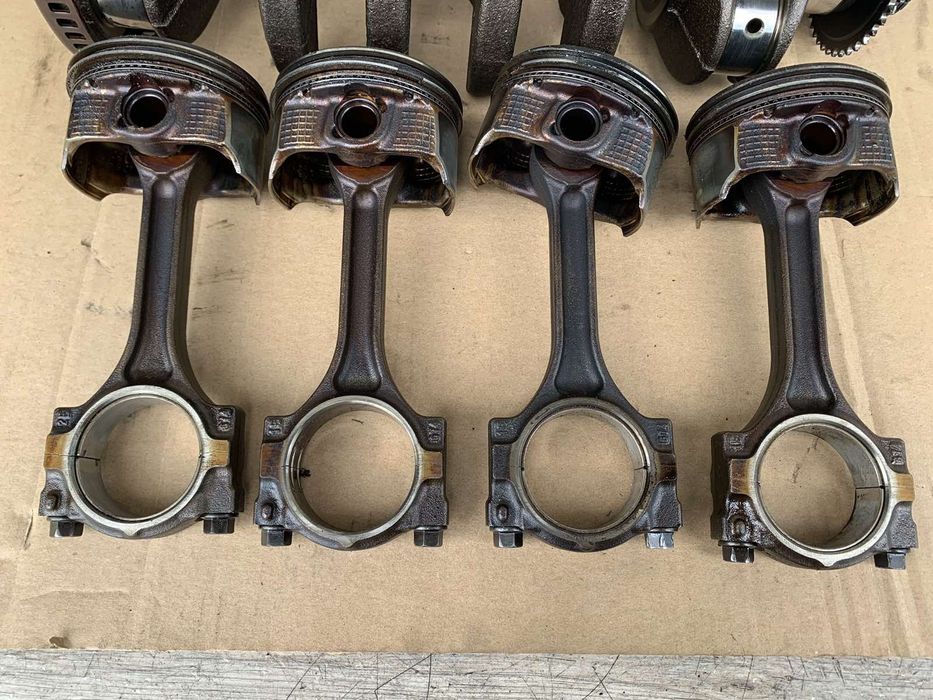 Коленвал колінвал 2.2 16v Z22YH Opel Vectra C Signum Zafira A Astra H