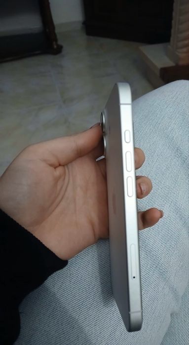 Iphone 16   novo