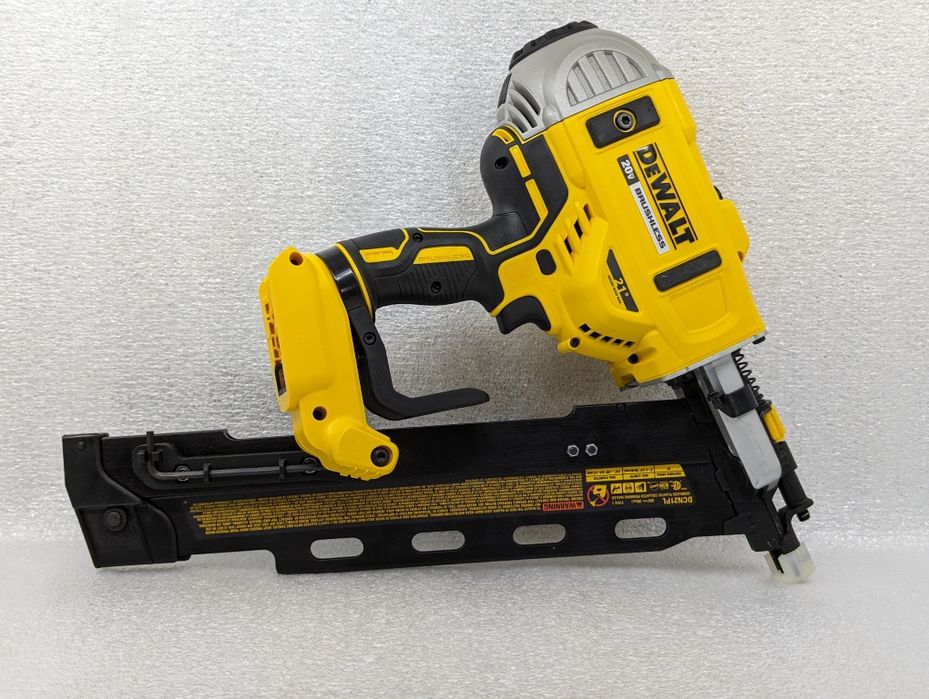 DeWALT DCN21PLB 20V Безщітковий нейлер аккумуляторний забивач цвяхів