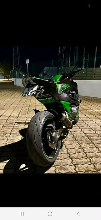 Mota Kawasaki 800 cilindradas excelente estado de conservação