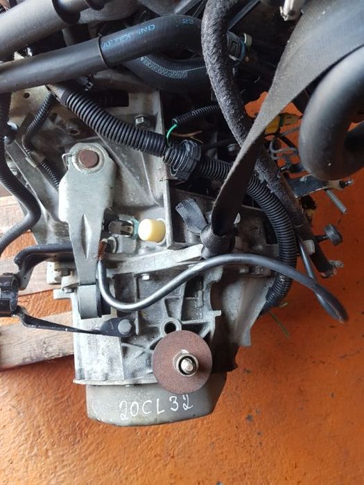 Caixa de Velocidades Peugeot 306/Citroen Zx/Xsara 1.9 Td Ref: 20CL32
