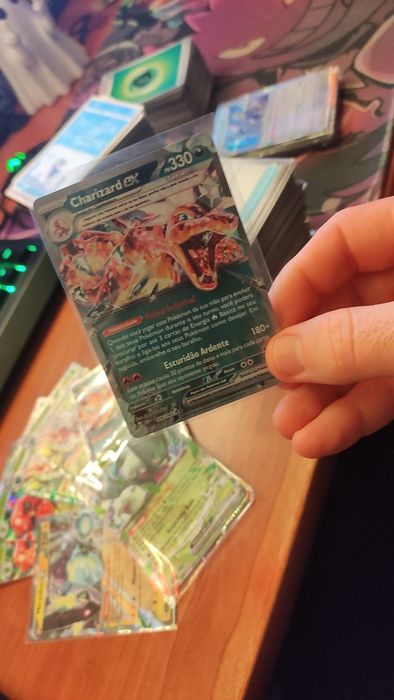 400÷ cartas originais de Pokémon