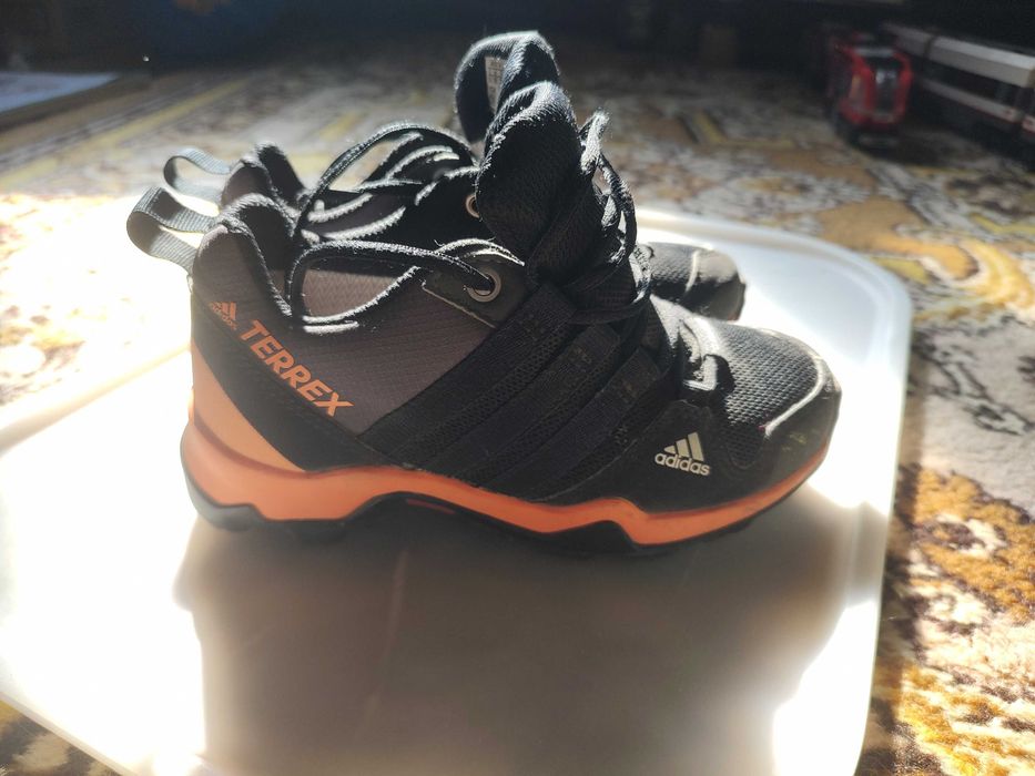 Трекінгові дитячі кросівки Adidas Terrex